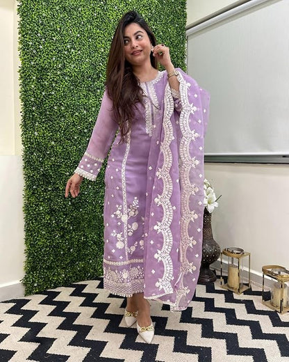 5731